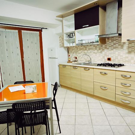 Appartamento Magnolia 2 Pomezia Zewnętrze zdjęcie